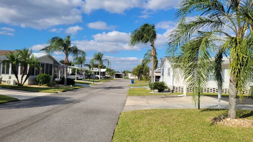 620 Yellow Cypress Lane a Winter Haven, FL Mobile or Manufactured Home for Sale